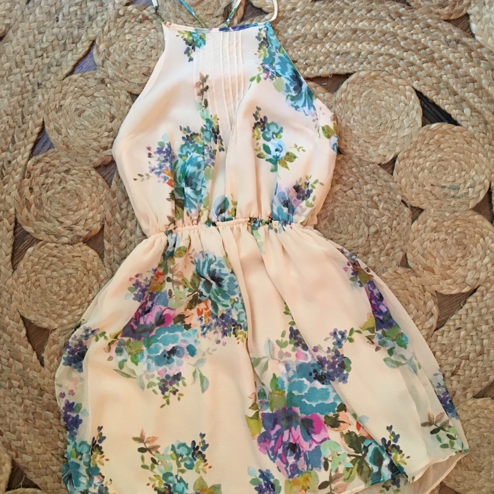 cute floral dress - Picture 1 of 3